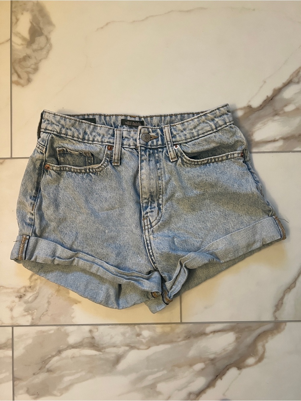 Wild Fable Light Blue Denim Roll-Cuff High Rise Women’s Jean Shorts
